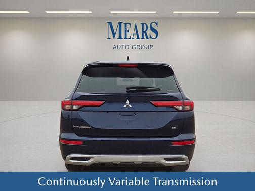 2024 Mitsubishi Outlander SE Black Edition w/Pano Roof S-AWC