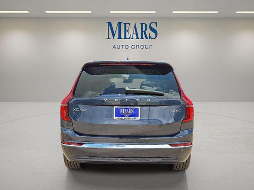 2026 Volvo XC90 B6 Ultra 7-Seater