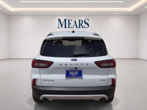 OXFORD WHITE 2024 Ford Escape Active