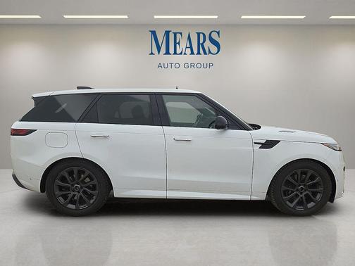 2024 Land Rover Range Rover Sport SE