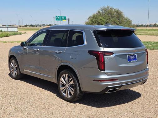 Argent Silver Metallic 2023 Cadillac XT6 Premium Luxury AWD