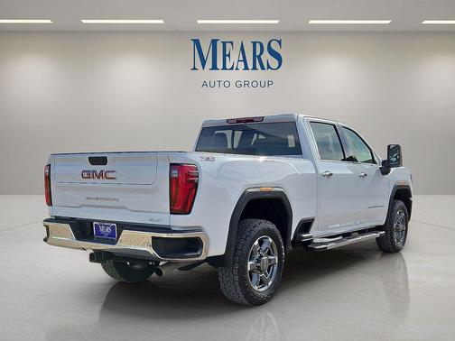 2025 GMC Sierra 2500 SLT