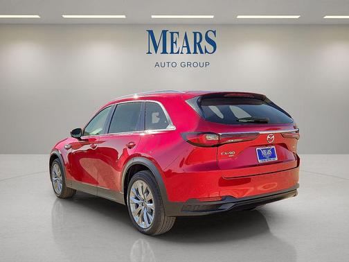 Soul Red Crystal Metallic 2026 Mazda CX-90 3.3 Turbo Preferred