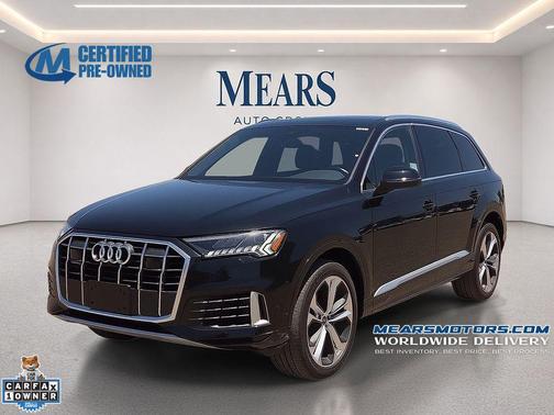 Mythos Black Metallic 2023 Audi Q7 55 Premium Plus