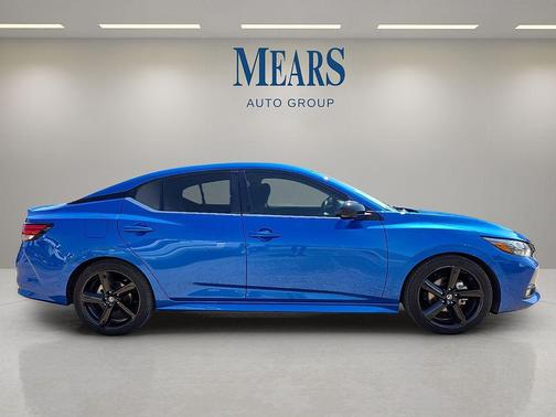 2021 Nissan Sentra SR