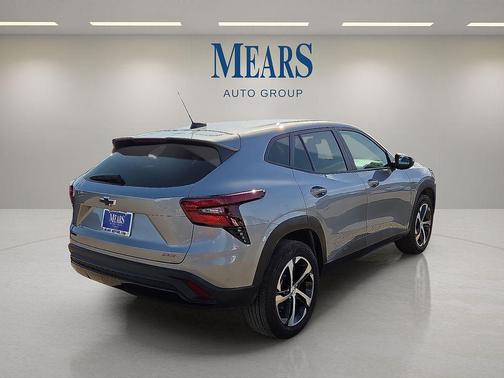 2024 Chevrolet Trax FWD 1RS