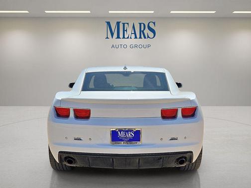 Summit White 2013 Chevrolet Camaro 2LT