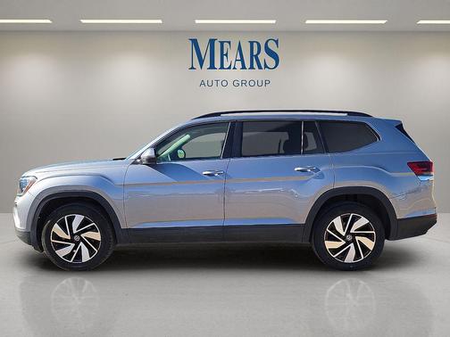 2025 Volkswagen Atlas 2.0T SE w/Technology 4MOTION