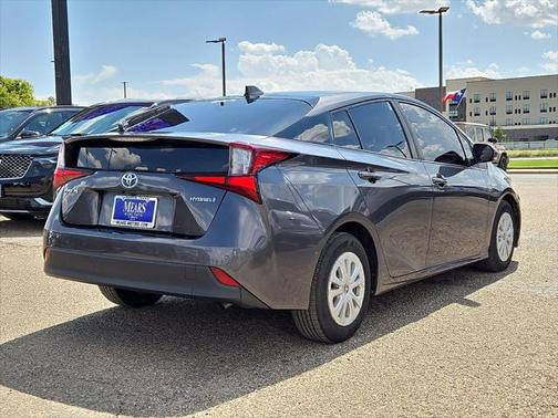 2021 Toyota Prius LE