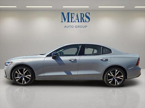2025 Volvo S60 B5 Core