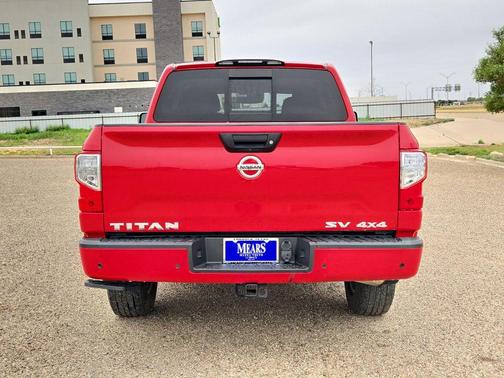 Red Alert 2021 Nissan Titan SV