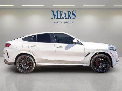 2025 BMW X6 xDrive40i