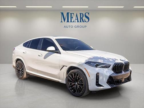 2025 BMW X6 xDrive40i