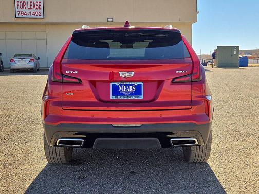 2024 Cadillac XT4 Premium Luxury