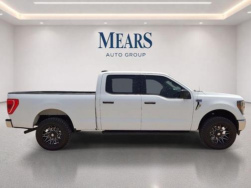 OXFORD WHITE 2023 Ford F-150 XLT