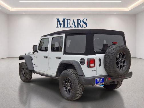 Bright White Clearcoat 2024 Jeep Wrangler 4xe Willys