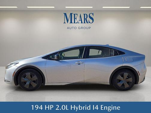 2024 Toyota Prius LE