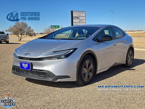 2024 Toyota Prius LE