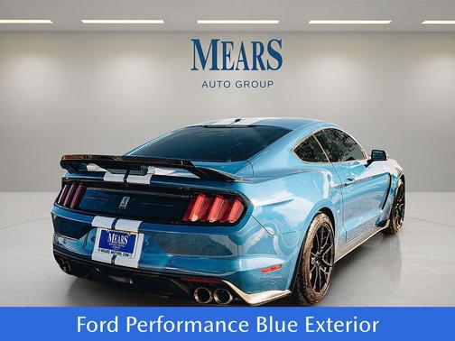 2019 Ford Shelby GT350 Base