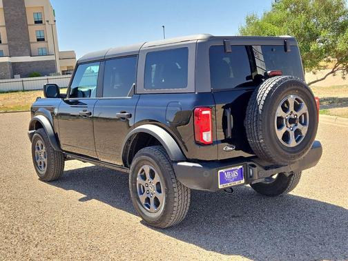 SHADOW BLACK 2025 Ford Bronco Big Bend