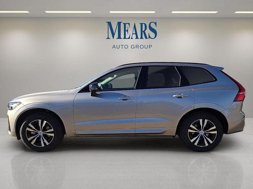 2025 Volvo XC60 B5 Core