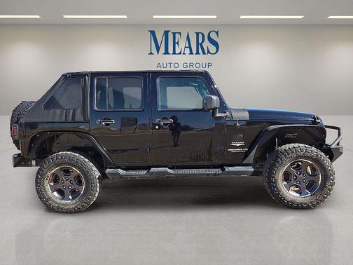 2015 Jeep Wrangler Unlimited Sahara