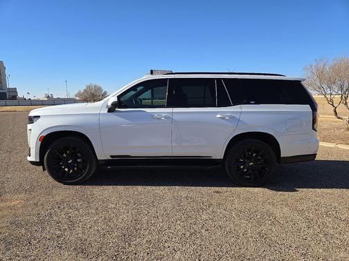 2022 Cadillac Escalade Sport