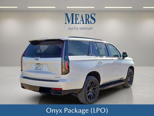 2022 Cadillac Escalade Sport