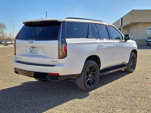 2022 Cadillac Escalade Sport