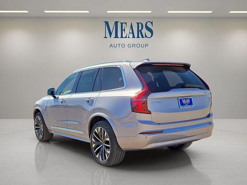 2026 Volvo XC90 B5 Core