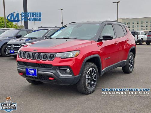 Red Hot Pearlcoat 2025 Jeep Compass Trailhawk