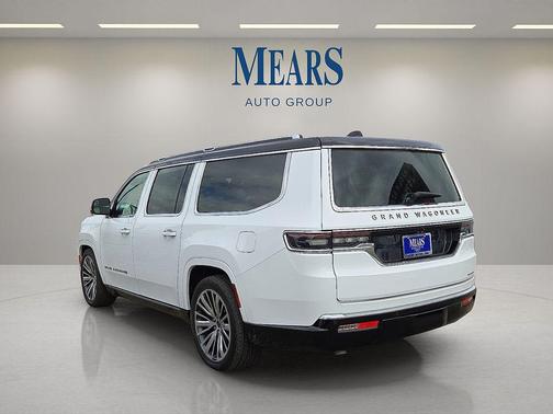 2024 Jeep Grand Wagoneer L Series III 4x4