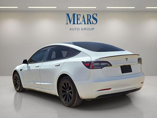 2023 Tesla Model 3 Standard Range