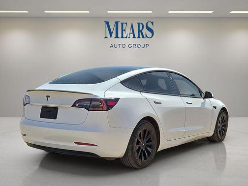 2023 Tesla Model 3 Standard Range