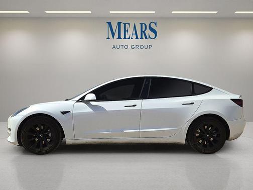 2023 Tesla Model 3 Standard Range