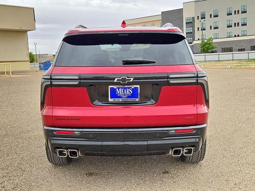Radiant Red Tintcoat 2025 Chevrolet Traverse RS