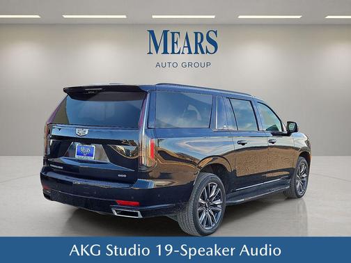 2023 Cadillac Escalade ESV Sport