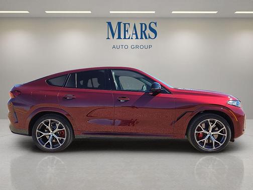 2025 BMW X6 M60i