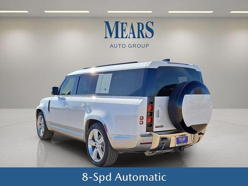 2023 Land Rover Defender 130 First Edition