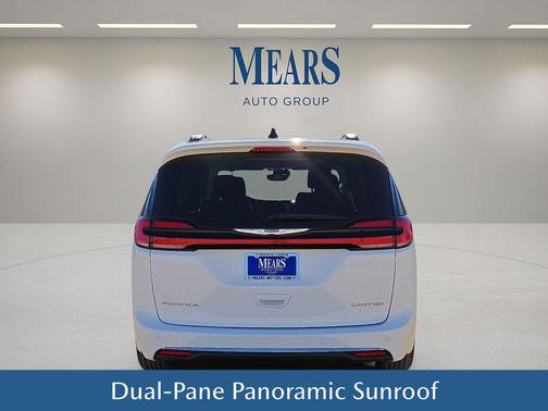 2023 Chrysler Pacifica Limited