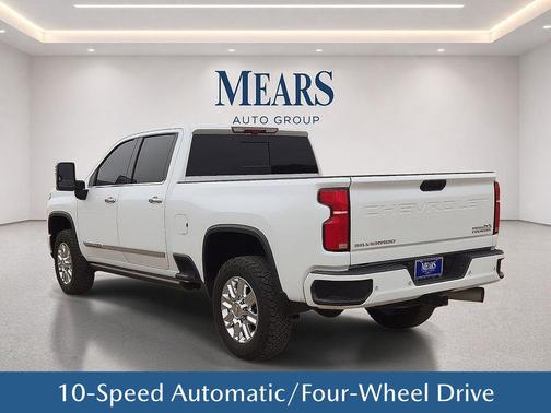 Iridescent Pearl Tricoat 2024 Chevrolet Silverado 3500 High Country