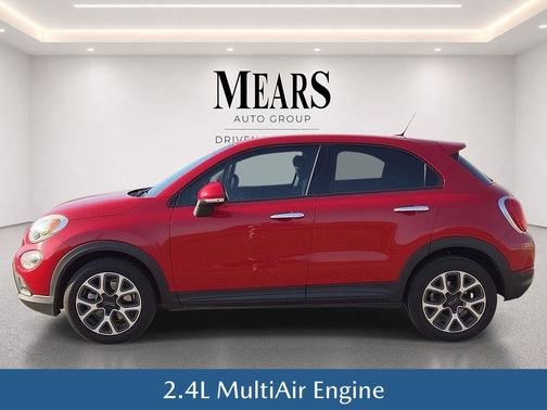 Rosso Passione (Red Hypnotique Clear Coat) 2016 FIAT 500X Trekking