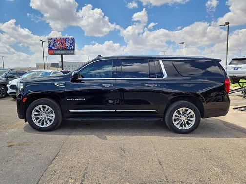 2021 GMC Yukon XL SLT