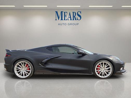 2020 Chevrolet Corvette Stingray w/3LT