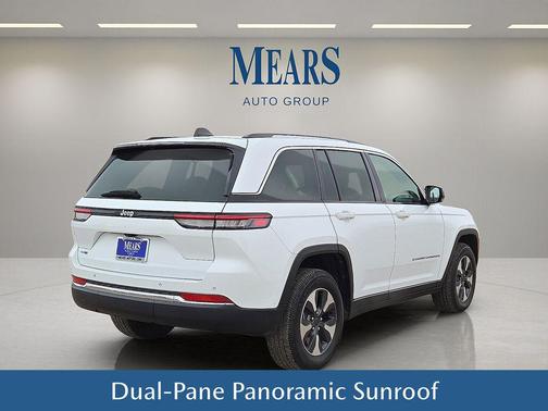 Bright White Clearcoat 2022 Jeep Grand Cherokee 4xe Base