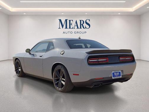 Smoke Show 2022 Dodge Challenger R/T