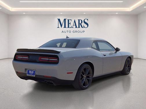 Smoke Show 2022 Dodge Challenger R/T