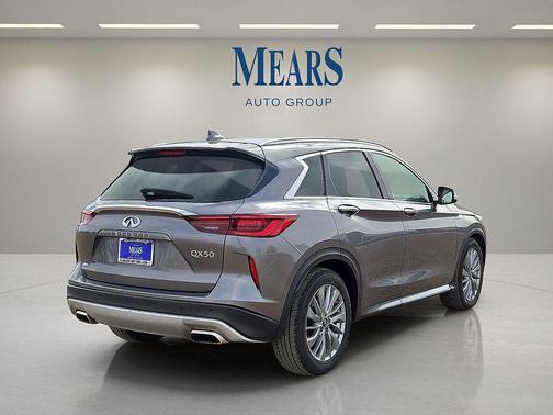 2024 INFINITI QX50 LUXE AWD