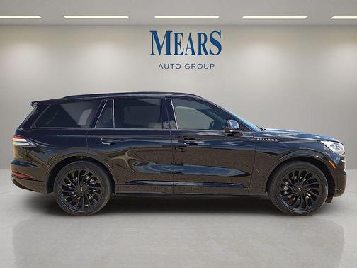 2023 Lincoln Aviator Reserve AWD