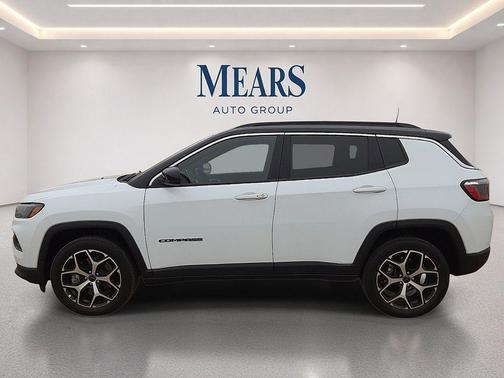 Bright White Clearcoat 2025 Jeep Compass Limited